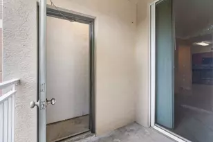 6492 Emerald Dunes Dr, West Palm Beach, FL 33411 - Photo 27