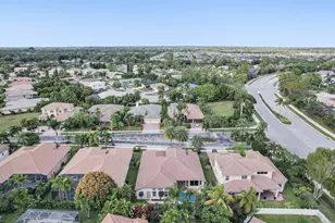 2903 Fontana Ln, Royal Palm Beach, FL 33411 - Photo 5