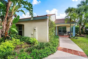 2320 Las Casitas Dr, Wellington, FL 33414 - Photo 23