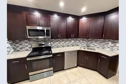 3575 Broken Woods Drive #601, Coral Springs, FL 33065 - Photo 9