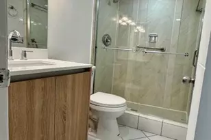 6080 NW 44th St, Lauderhill, FL 33319 - Photo 17