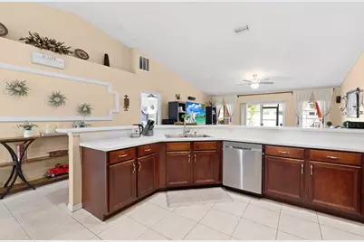 6690 NW Pinson Court, Port Saint Lucie, FL 34983 - Photo 9