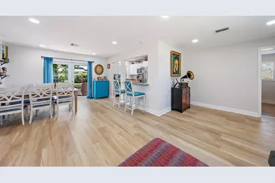 12015 Colony Avenue, Palm Beach Gardens, FL 33410 - Photo 5
