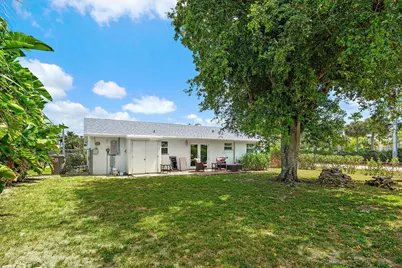 12015 Colony Avenue, Palm Beach Gardens, FL 33410 - Photo 17