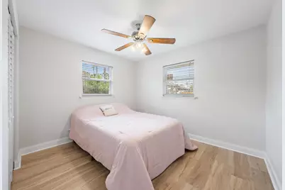 12015 Colony Avenue, Palm Beach Gardens, FL 33410 - Photo 13