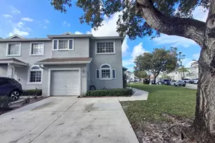 4723 SW 14th St, Deerfield Beach, FL 33442 - Photo 15