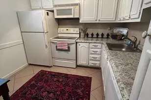 2515 NE 2nd Ct, Boynton Beach, FL 33435 - Photo 3