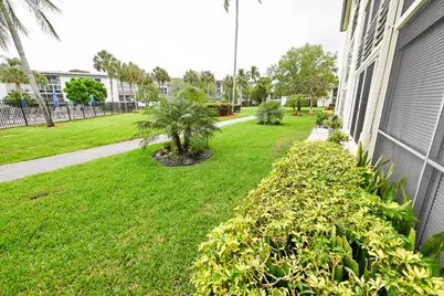 2901 Victoria Circle #J1, Coconut Creek, FL 33066 - Photo 27