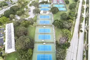 2901 Victoria Cir, Coconut Creek, FL 33066 - Photo 45