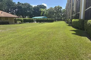 23345 Carolwood Ln, Boca Raton, FL 33428 - Photo 11