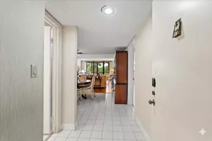 16251 Golf Club Rd, Weston, FL 33326 - Photo 3