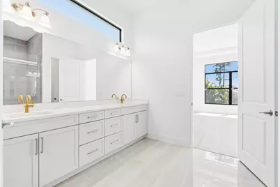 13688 Le Christine Drive, Palm Beach Gardens, FL 33412 - Photo 29