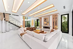 24 Fiesta Way, Fort Lauderdale, FL 33301 - Photo 5