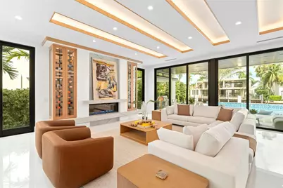 24 Fiesta Way, Fort Lauderdale, FL 33301 - Photo 1