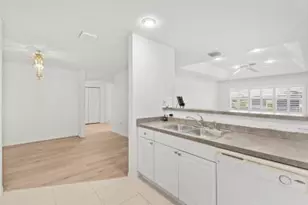 1731 N Dovetail Dr, Fort Pierce, FL 34982 - Photo 5