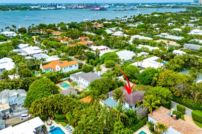 210 Merrain Road, Palm Beach, FL 33480 - Photo 27