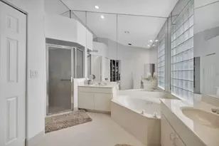 11922 Fountainside Cir, Boynton Beach, FL 33437 - Photo 27