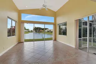 11922 Fountainside Cir, Boynton Beach, FL 33437 - Photo 13