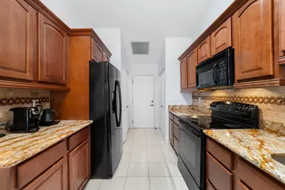 8424 Juddith Avenue, Boynton Beach, FL 33472 - Photo 9