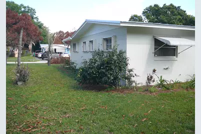 2921 Sherwood Lane, Fort Pierce, FL 34982 - Photo 5