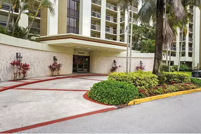 7050 NW 44th Street #705, Lauderhill, FL 33319 - Photo 3