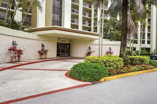 7050 NW 44th St, Lauderhill, FL 33319 - Photo 3