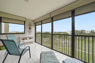 7050 NW 44th St, Lauderhill, FL 33319 - Photo 13