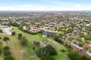 7050 NW 44th St, Lauderhill, FL 33319 - Photo 15