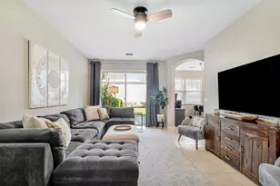 6102 Seminole Gardens Cir, Riviera Beach, FL 33418 - Photo 5