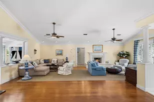 5311 SE Burning Tree Cir, Stuart, FL 34997 - Photo 9