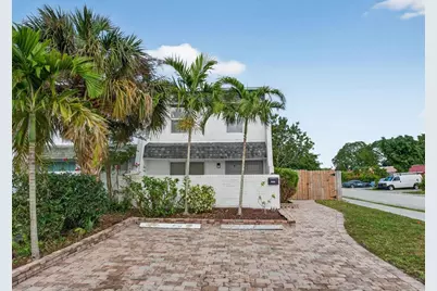 7599 NW 73rd Terrace, Tamarac, FL 33321 - Photo 1