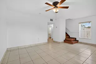 7599 NW 73rd Terrace, Tamarac, FL 33321 - Photo 5