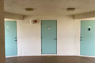 700 Village Green Ct, Palm Springs, FL 33461 - Photo 39