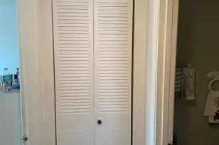 700 Village Green Ct, Palm Springs, FL 33461 - Photo 23