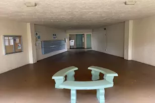 700 Village Green Ct, Palm Springs, FL 33461 - Photo 43