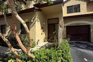 10547 NW 10th St, Plantation, FL 33322 - Photo 1