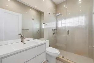 3790 Piedmont St, Hollywood, FL 33021 - Photo 7