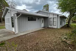 1036 SW 19th Ave Ave SW, Vero Beach, FL 32962 - Photo 1