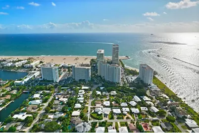 2000 SE 26th Avenue, Fort Lauderdale, FL 33316 - Photo 13