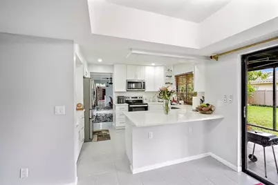 6840 W Wedgewood Avenue, Davie, FL 33331 - Photo 13