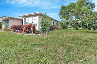 1232 Club Drive W #D, Delray Beach, FL 33445 - Photo 7