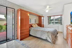 1232 Club Dr W, Delray Beach, FL 33445 - Photo 5