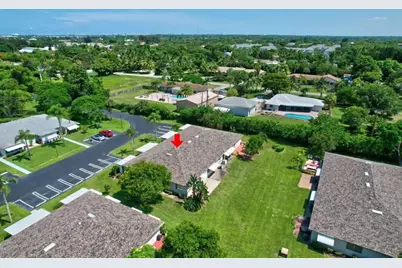 1232 Club Drive W #D, Delray Beach, FL 33445 - Photo 11