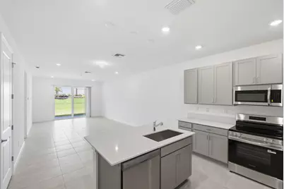 3736 Harborside Avenue, Fort Pierce, FL 34946 - Photo 5