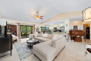 817 NW Archer Ave, Port Saint Lucie, FL 34983 - Photo 5