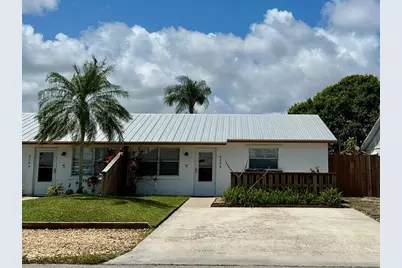 8698 SE Hobe Ridge Avenue, Hobe Sound, FL 33455 - Photo 1