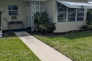 172 High Point Ter W, Delray Beach, FL 33445 - Photo 1