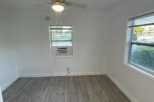 3890 Lakewood Rd, Palm Springs, FL 33461 - Photo 5