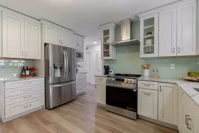 246 NE 14th Street, Delray Beach, FL 33444 - Photo 13