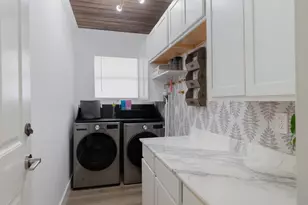 246 NE 14th St, Delray Beach, FL 33444 - Photo 31